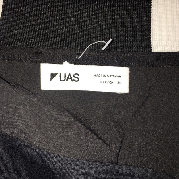 Under Armour UAS track jacket women’s bomber emblem sz Small - Picture 6 of 7